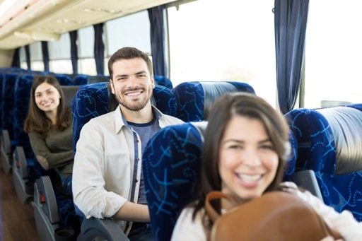 Így válaszd ki a legjobb ülőhelyet a buszon